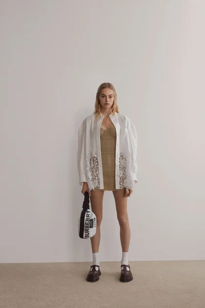 Look 15